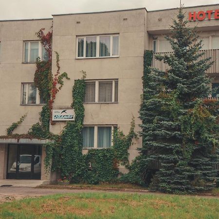 Hotell Paeaesuke Jõhvi Zewnętrze zdjęcie