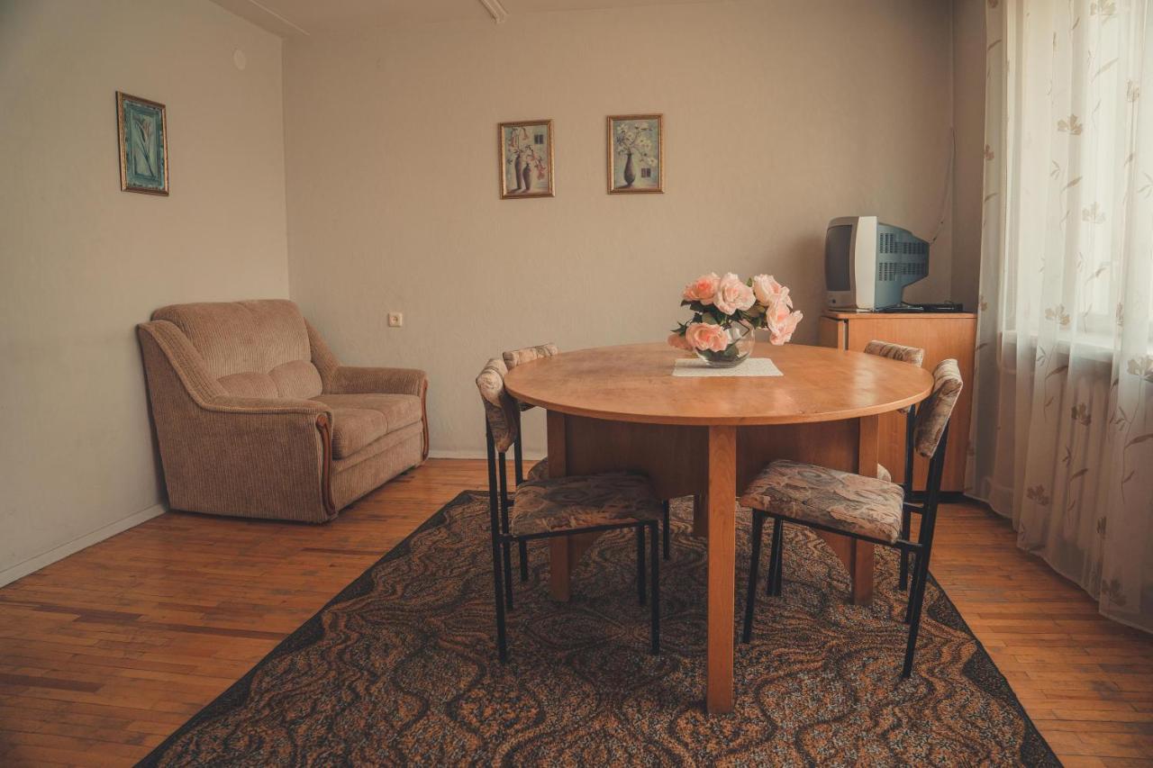Hotell Paeaesuke Jõhvi Zewnętrze zdjęcie