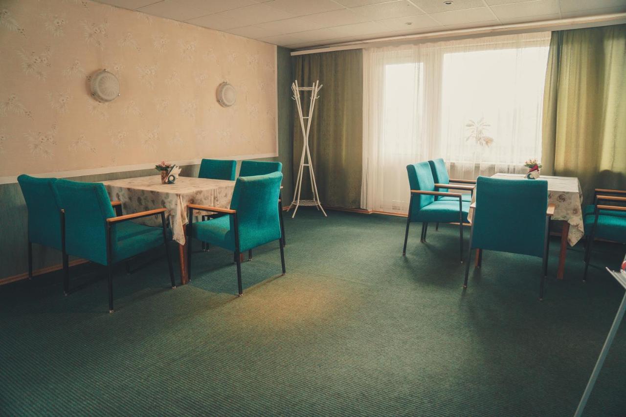 Hotell Paeaesuke Jõhvi Zewnętrze zdjęcie