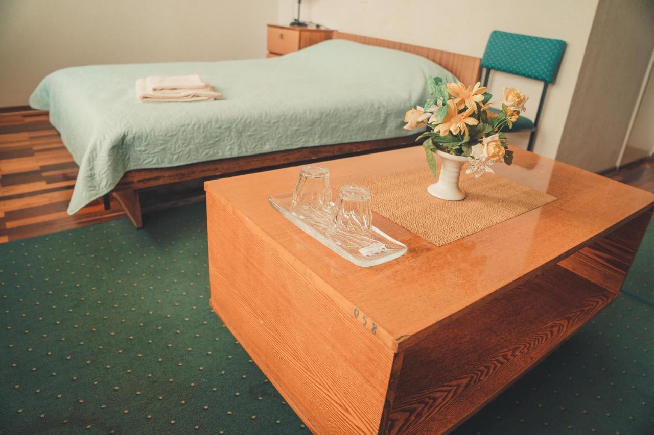 Hotell Paeaesuke Jõhvi Zewnętrze zdjęcie