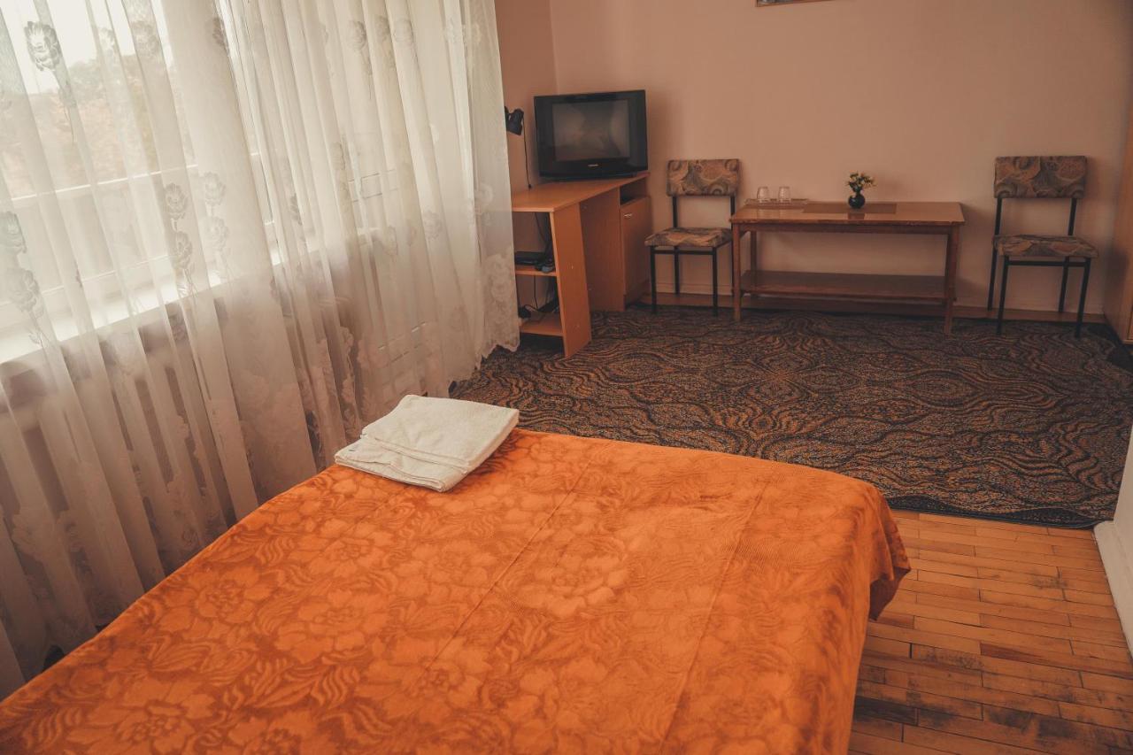 Hotell Paeaesuke Jõhvi Zewnętrze zdjęcie