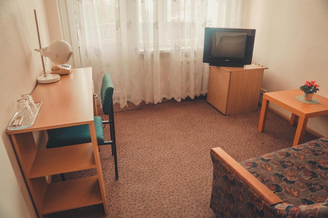 Hotell Paeaesuke Jõhvi Zewnętrze zdjęcie