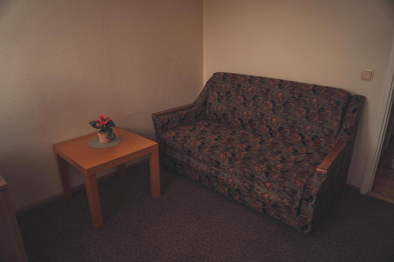 Hotell Paeaesuke Jõhvi Zewnętrze zdjęcie